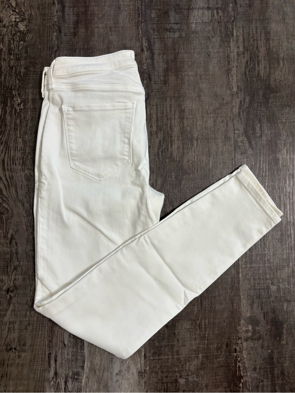 Abercrombie & Fitch White Skinny Jeans
